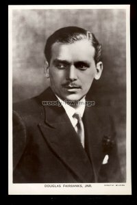 b1676 - Film Actor - Douglas Fairbanks Jnr. - Picturegoer No.829 - postcard