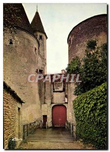 Postcard Modern Chateauneuf en Auxois L'Entree du Chateau