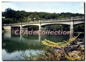 Postcard Modern Marcillac La croisille Bridge