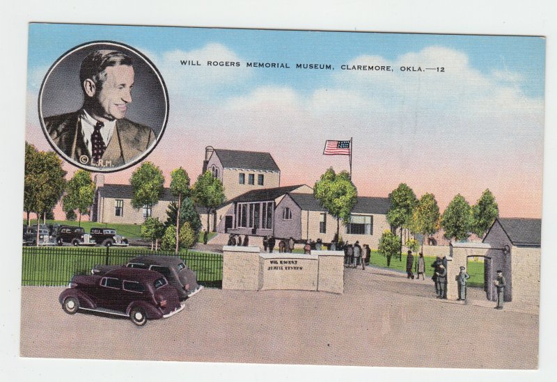 P2370, vintage postcard will rogers museum old cars people flag claremore  okla