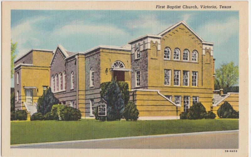 Texas Tx Postcard Old VICTORIA Baptist Church Building 