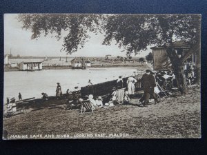 Essex MALDON Marine Lake & River Blackwater PICNIC SCENE - Old Postcard