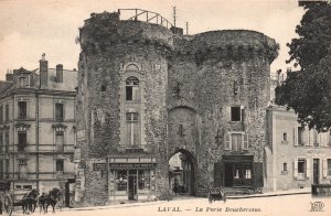 Vintage Postcard 1910's View of Gate La Porte Beaucheresse Laval France FR