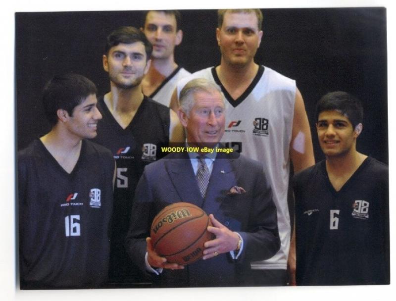 q772 - Prince Charles at Fryshuset Youth Centre Stockholm - Royalty postcard
