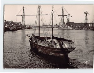 Postcard Port & Transporter Bridge Nantes France