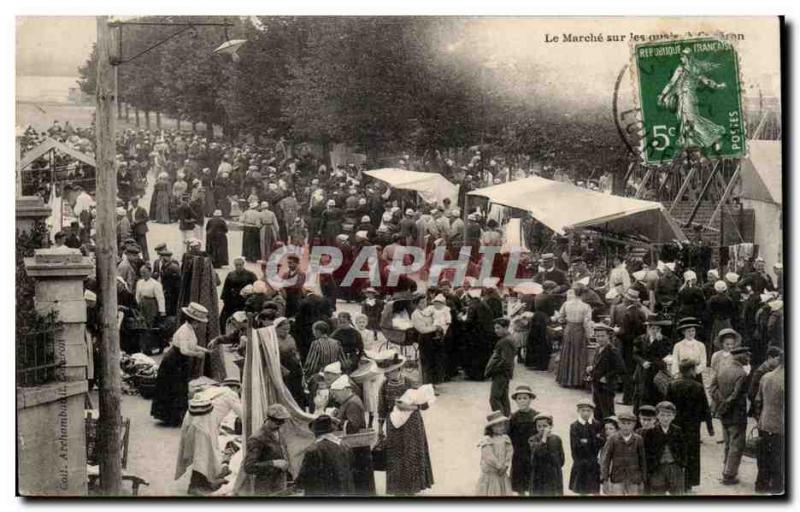 Old Postcard The walk on the docks of Coueron