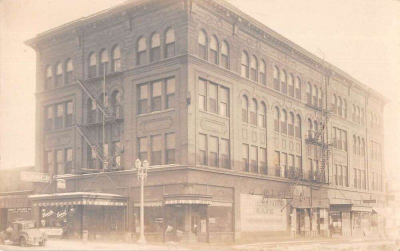 Lincoln Hotel Exterior Real Photo Vintage Postcard AA13456