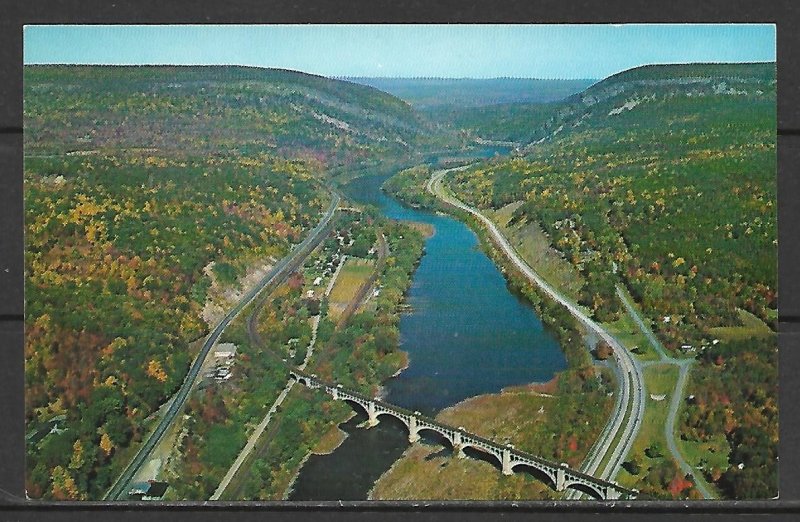 Delaware - Airview Of Delaware Water Gap - [DE-009]