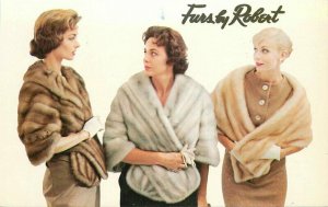 Advertising Furs by Robert Detroit Michigan Ladies rocking furs Postcard 20-5717