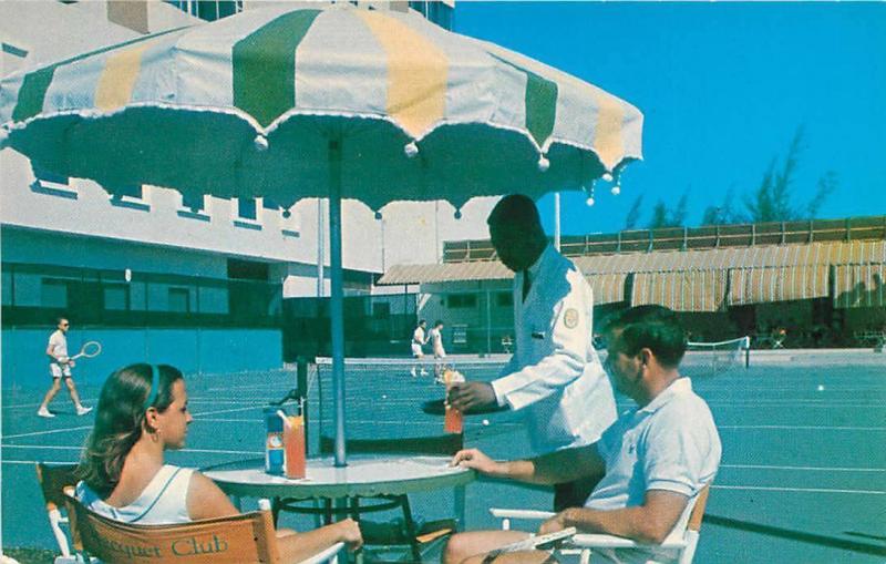 ISLA VERDE, SAN JUAN  Puerto Rico  Hotel Racquet Club  Tennis Courts    Postcard