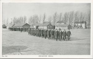 Infantry Drill No. 586 Soldiers Military Training Unused Postcard E62