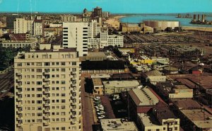 USA Long Beach California Vintage Postcard 07.75
