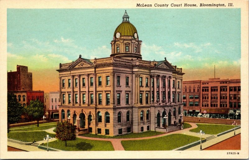 Bloomington IL~Mclean Co Court House~LINEN UNPOSTED POSTCARD