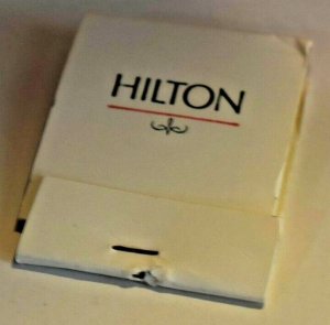 Hilton White 20 Strike Matchbook