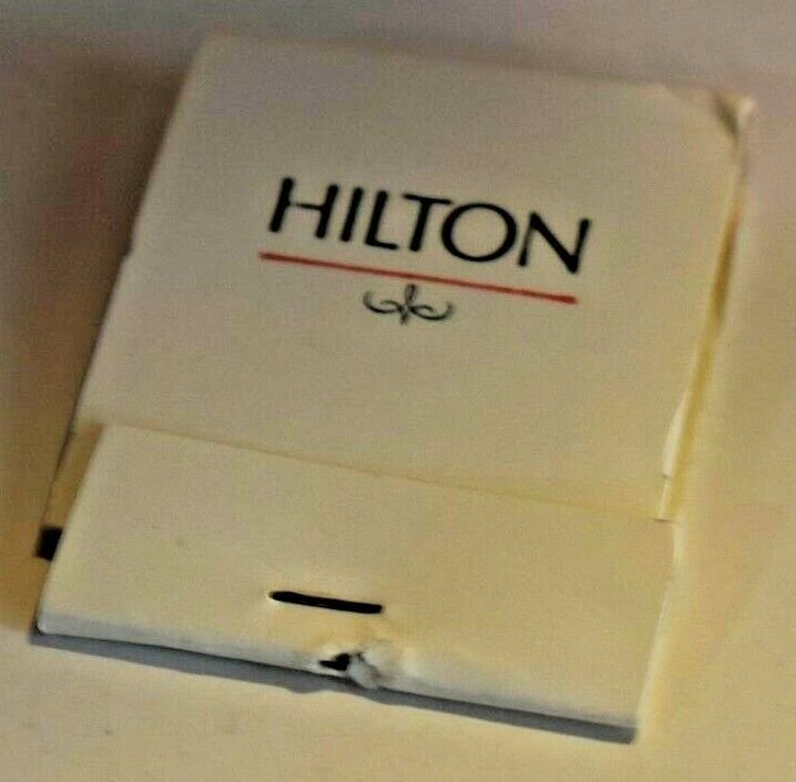 Hilton White 20 Strike Matchbook