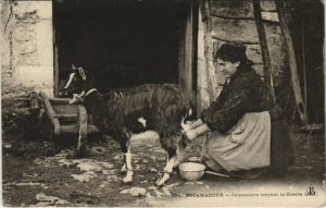 CPA ROCAMADOUR - Caussetiere trayanr la Chevre (125403)