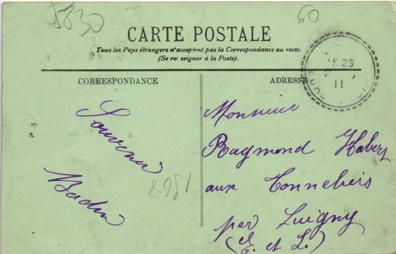 CPA COMPIEGNE Péniches sur (805681)