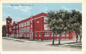 B3/ Oskaloosa Iowa Ia Postcard High School Building c1920