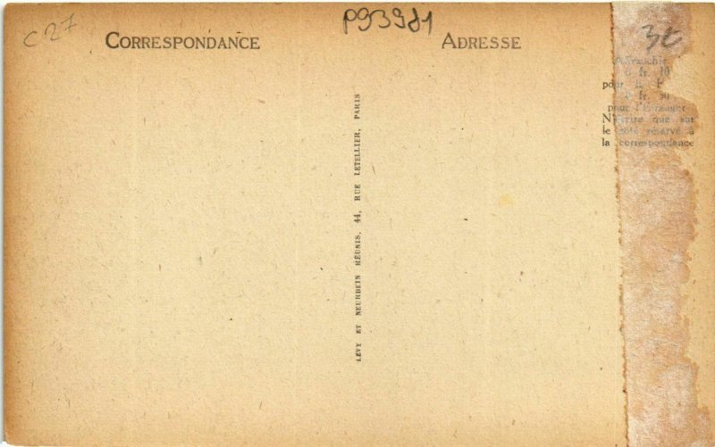 CPA GUINGAMP - Le Chateau (993981)