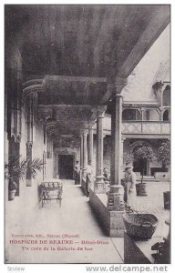 Hotel-Dieu, Un Coin De La Galerie Du Bas, Hospices de Beaune, Beaune (Cote d?...