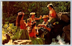 Polynesian Beauties, Typical Tourist Treatment In Hawaii, Vintage Postcard