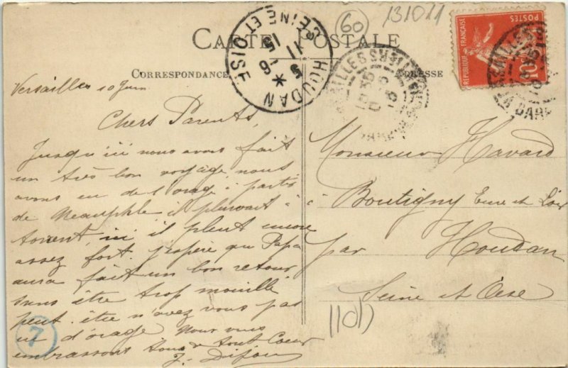 CPA Guerre - SENLIS Maisons detruites (131011)