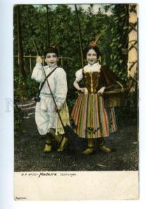133028 PORTUGAL MADEIRA Costumes Vintage postcard