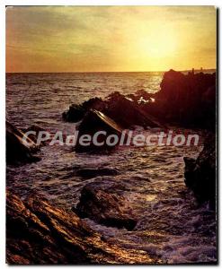 Postcard Modern Day Escape