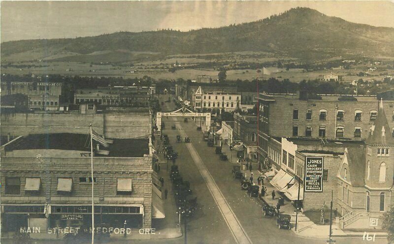 Oregon Medford Main Street Birdseye C-1915 RPPC Photo Postcard 22-4533