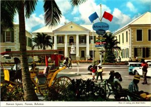 VINTAGE CONTINENTAL SIZE POSTCARD RAWSON SQUARE AND MAIN POST OFFICE BAHAMAS