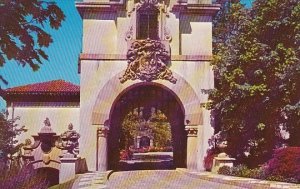 New York Long Island Entrance Through Portcullis To Courtyard And Residence V...