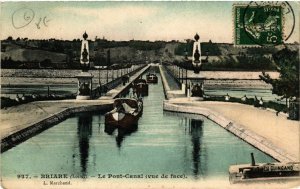 CPA BRIARE - Le PONT-Canal - vue de face (632149)