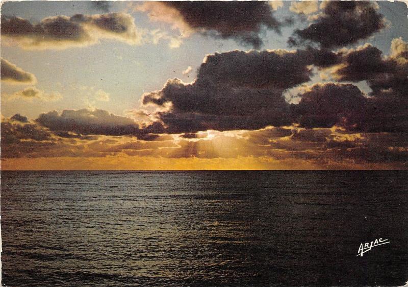 Br30582 L Ile D Oleron Coucher De Soleil France Hippostcard