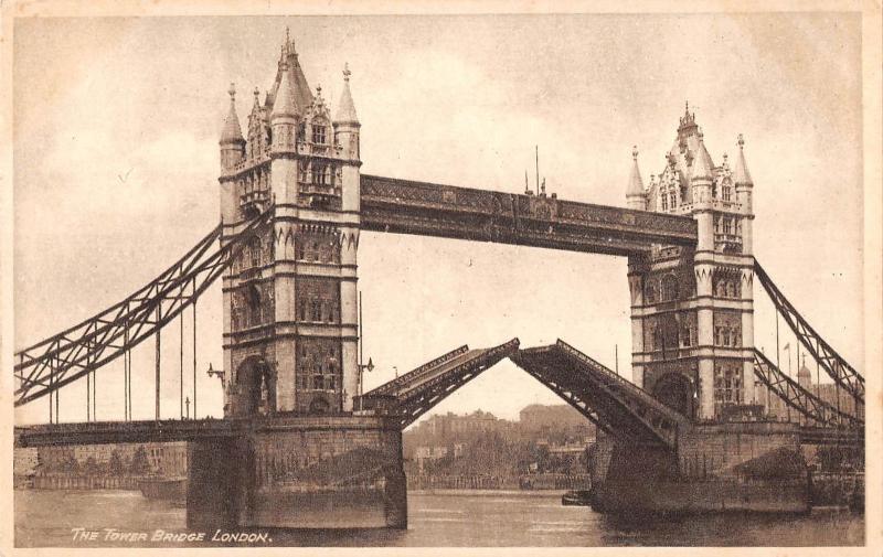 uk3871 the tower bridge ship london real photo uk