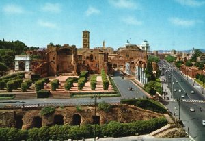 Rome Italy, Via Dei Fori Imperiale Road Piazza Venezia to the Colosseum Postcard