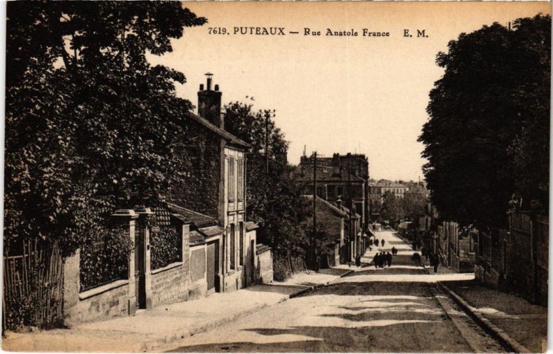 CPA PUTEAUX Rue Anatole France (1322426)