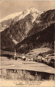 CPA Vallée de CHAMONIX - Les HOUCHES et l'AIGUILLE du Gouter (108633)