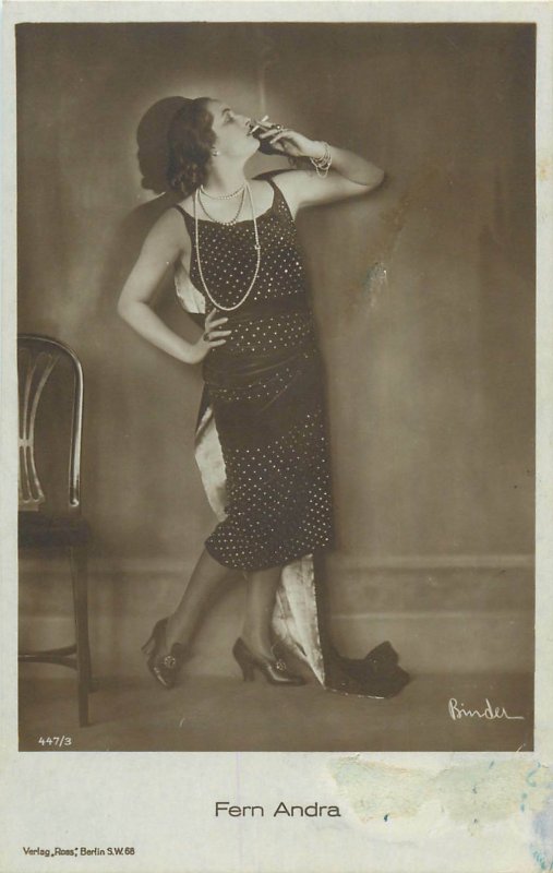 Actress FERN ANDRA cigarette ross verlag postcard