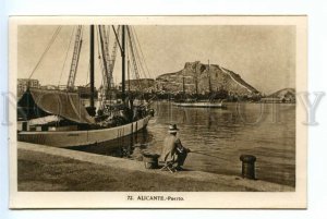 494915 SPAIN Alicante yacht port Fisherman fishing Vintage Roisin postcard