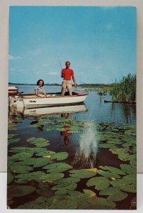 Fishing in a Crosby FAST TO A BIG ONE, St Cloud Fla to Waynesboro Pa Postcard D1