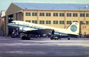 Airplane Pan American Airways DC-3