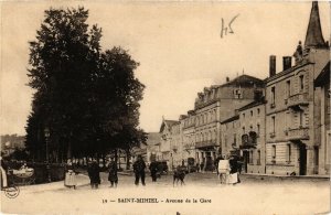 CPA Saint Mihiel-Avenue de la Gare (184104)