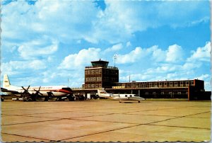 Postcard SK Regina Airport & Trans-Canada Air Lines Photo by Joe Fartak 1974 K56