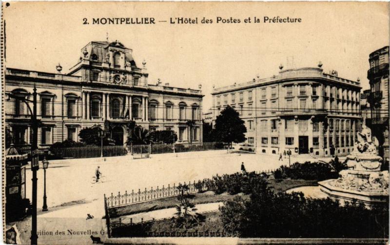 CPA MONTPELLIER - L'Hotel des Postes et la Préfecture (518688)