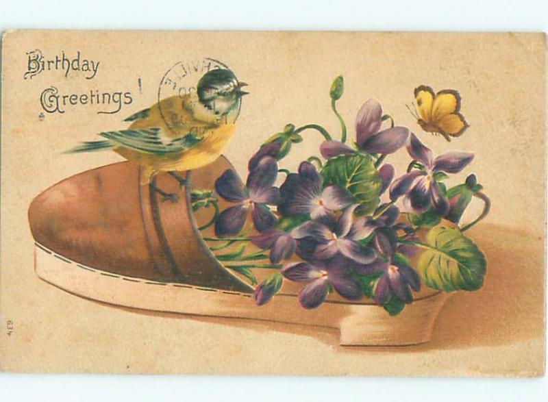 Pre-Linen BIRD SITTING ON OLD SLIPPER SHOE AC5567