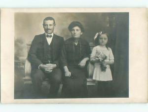 Old rppc GROUP OF PEOPLE Great Postcard AB1272