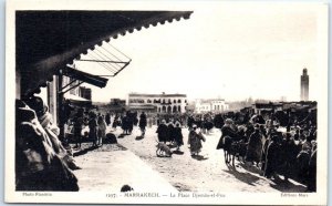 M-95198 La Place Djemaa-el-Fna Marrakesh Morocco