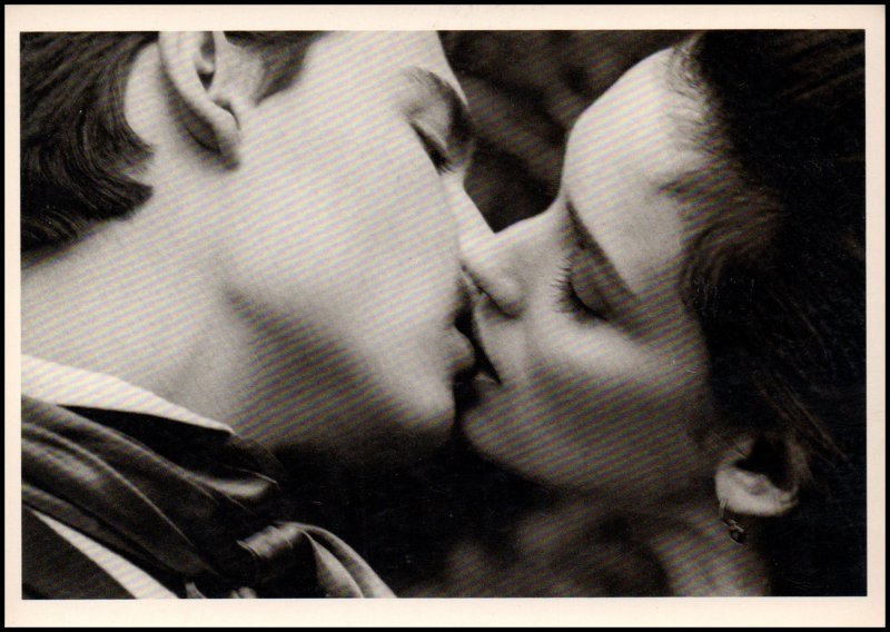 Movie Star Post card - Johnny Depp and Winona Ryder,  unused