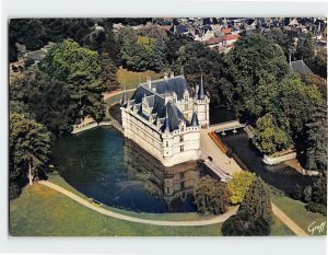 Postcard Vue aérienne du château, Azay-le-Rideau, France