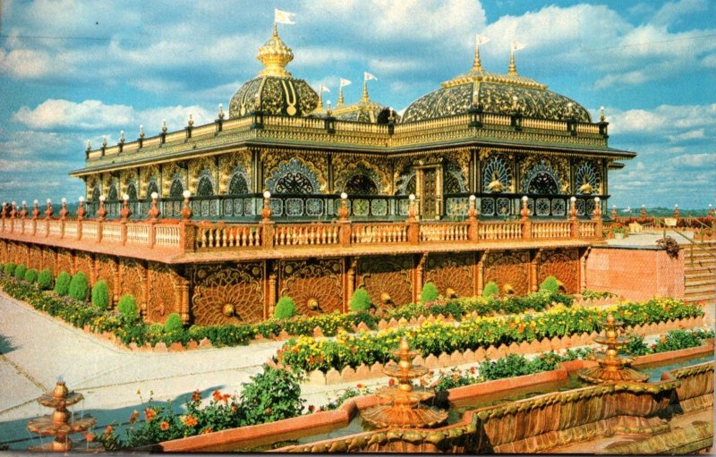 West Virginia Moundsville Prabhupada's Palace Of Gold 1983